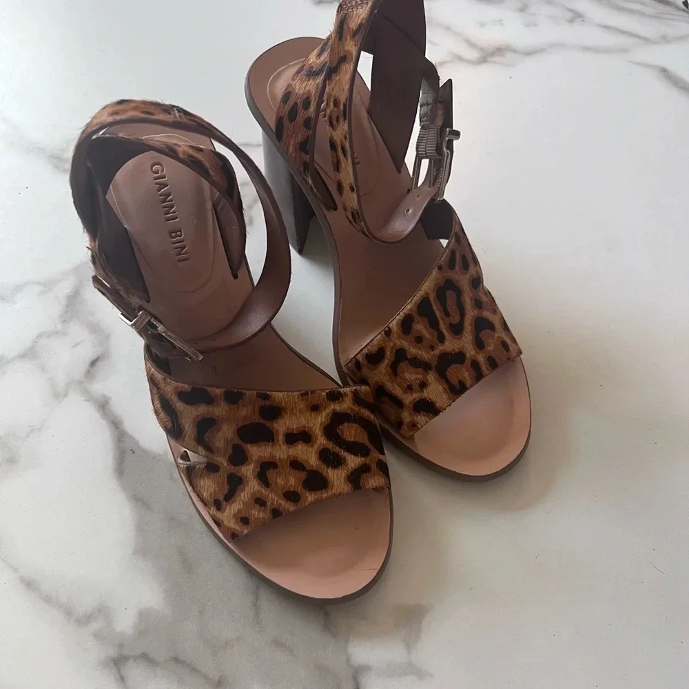 Gianni Bini gently loved